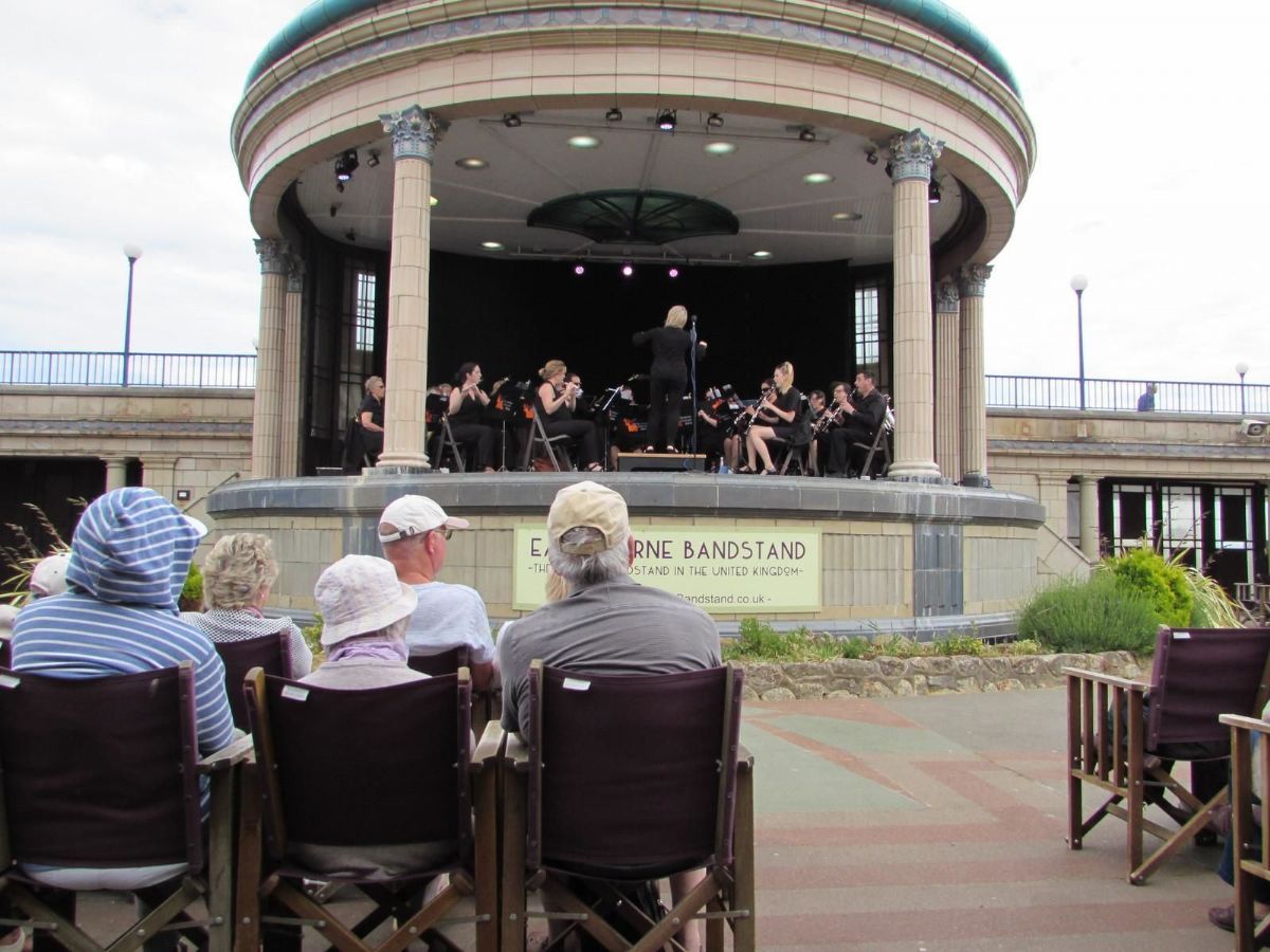 Gallery : On tour in Eastbourne 2019